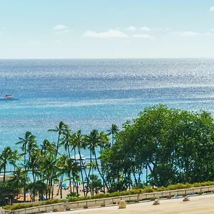 Aqua Palms Waikiki Apart-hotel